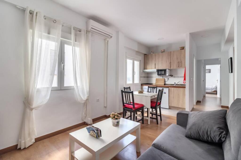 Lovely Apartment In The Centre Wifi Granada Eksteriør billede
